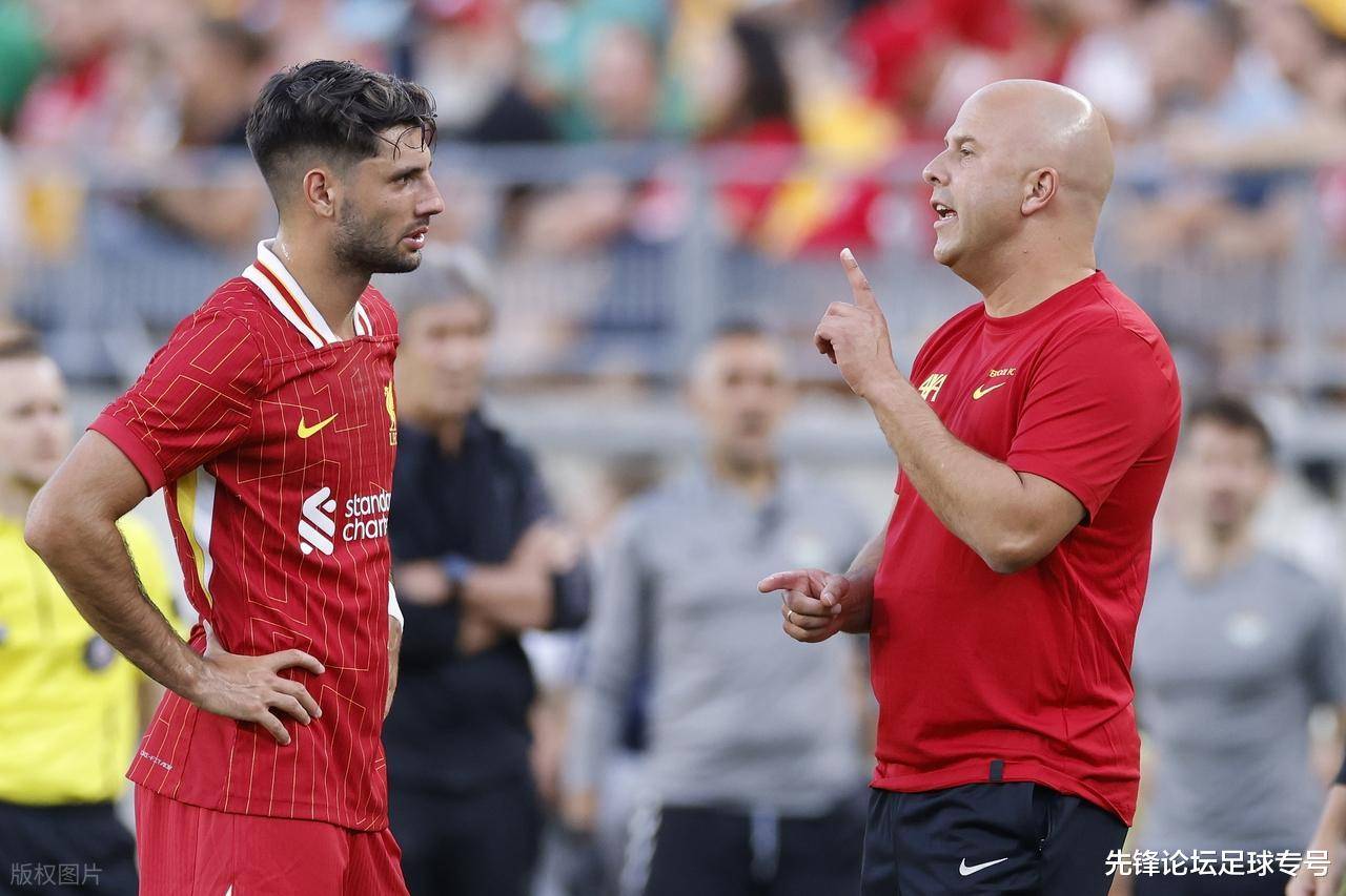利物浦退到墙角,切尔西严阵以待,杯赛专家马雷斯卡还需长跑王斯洛特认证?